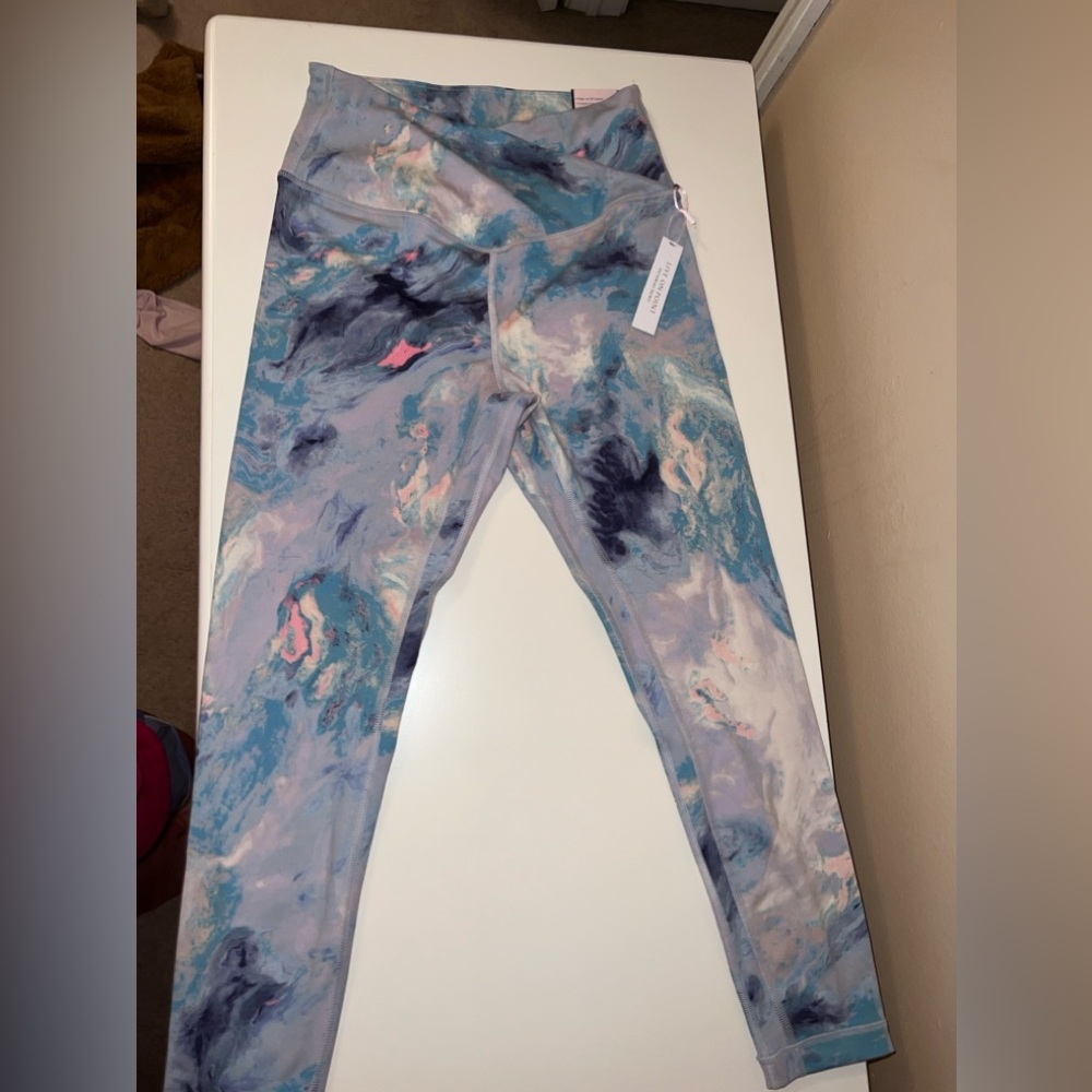 VICTORIA'S SECRET Live on Point LEGGINGS